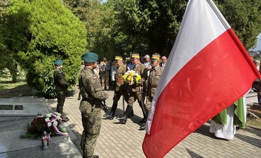 Zdjęcie do Obchody 87. rocznicy wybuchu II wojny światowej i bitwy pod Woźnikami