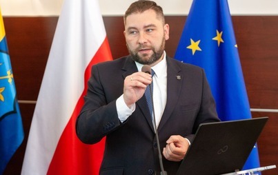 Zdjęcie do Jednogłośne wotum zaufania i absolutorium dla burmistrza